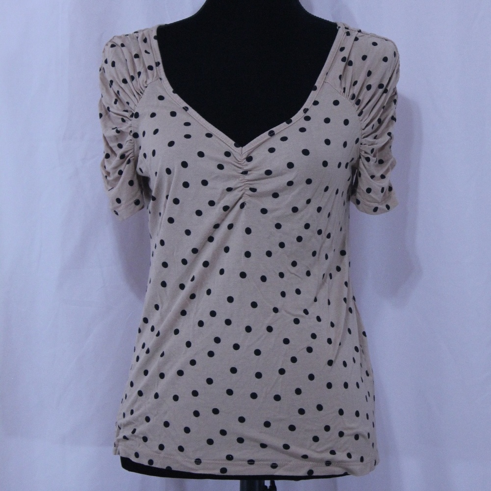 GUC H&M Ruched Sleeve V-Neck Tee